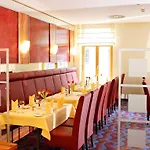 Hkk Ξενοδοχείο 4*