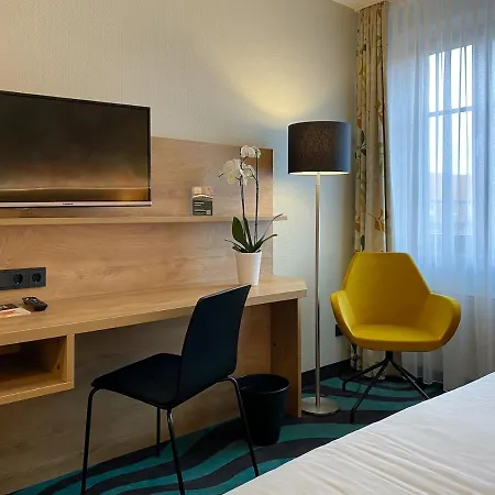 Hkk 4* فيرنغروده