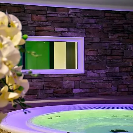Hkk 4* فيرنغروده