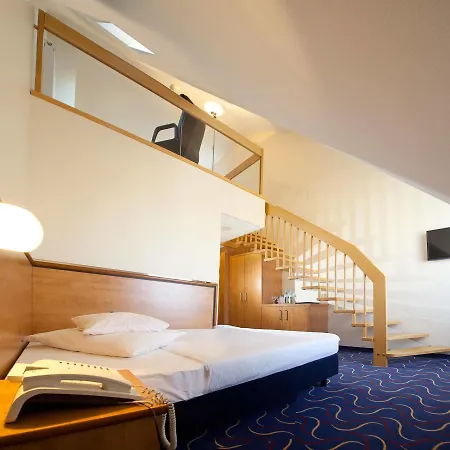 Hkk Hotel
